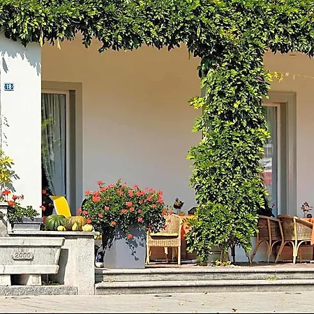Beausite Garden & Budget Hotel 3*