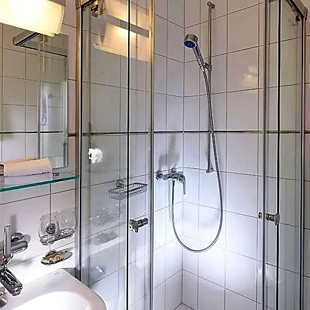 Beausite Garden & Budget Hotel 3*